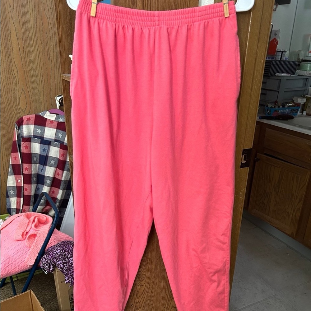 Women’s Casual Pants. Pretty pink color. Never worn.